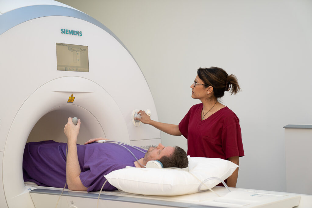 Advantages of MRI Over Traditional Imaging Techniques Advantages of MRI